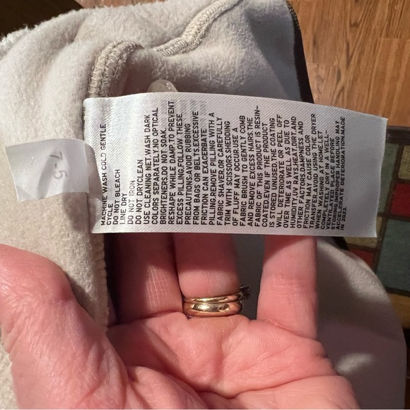 NEW w/o tags - Uniqlo Windproof Outer Fleece Jacket (Beige) Unisex XXL - Picture 6 of 11